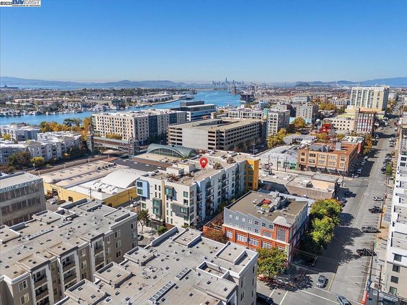 200 2nd St 503, Oakland CA 94607