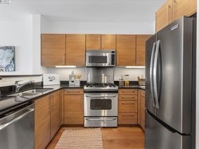 200 2nd St 503, Oakland CA 94607