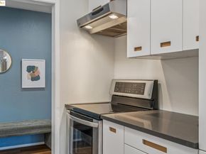 375 Jayne Ave 402, Oakland CA 94610