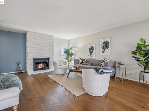 375 Jayne Ave 402, Oakland CA 94610