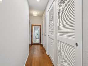 375 Jayne Ave 402, Oakland CA 94610
