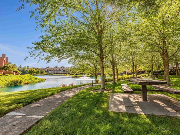 4001 W Lakeshore Dr, San Ramon CA 94582