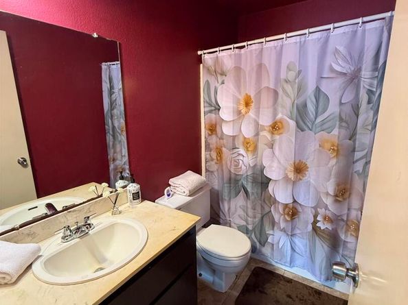 278 6th St, Richmond CA 94801