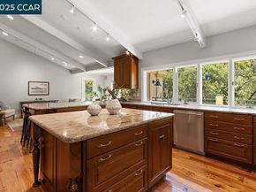3949 Canyon Dr, Lafayette CA 94549