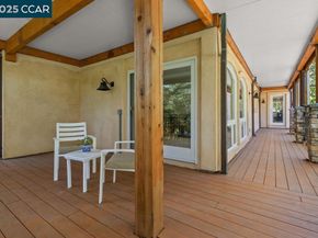3949 Canyon Dr, Lafayette CA 94549