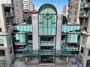 1 Daniel Burnham Ct 101, San Francisco CA 94109