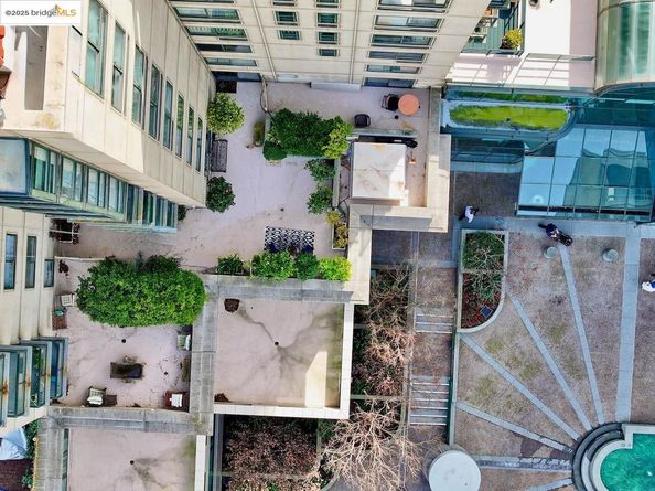 1 Daniel Burnham Ct 101, San Francisco CA 94109