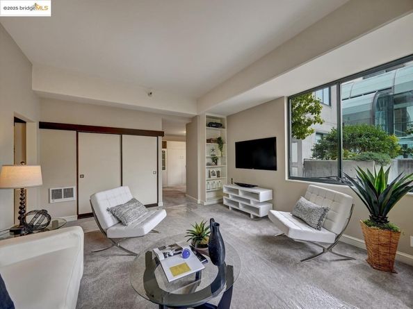 1 Daniel Burnham Ct 101, San Francisco CA 94109