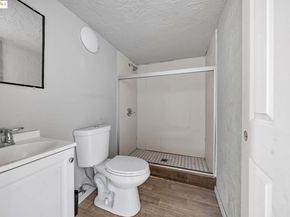 1011 Delaware St, Berkeley CA 94710