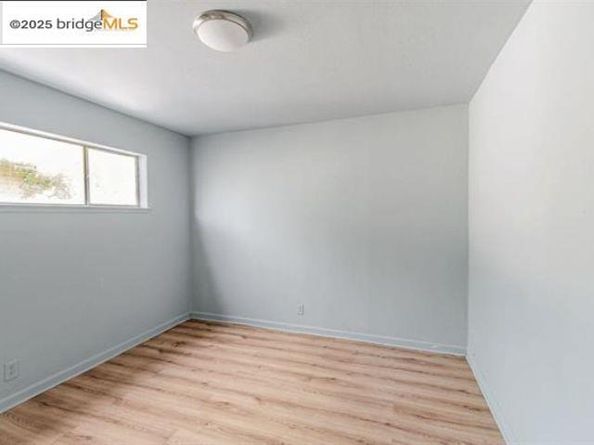 1011 Delaware St, Berkeley CA 94710