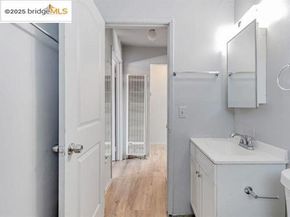 1011 Delaware St, Berkeley CA 94710