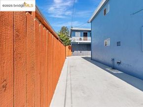 1011 Delaware St, Berkeley CA 94710