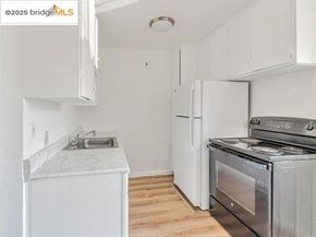 1011 Delaware St, Berkeley CA 94710