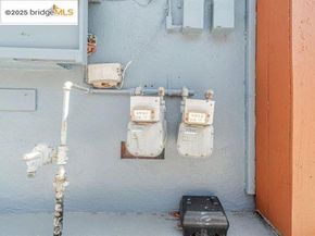 1011 Delaware St, Berkeley CA 94710