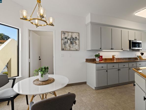 3318 Ptarmigan Dr. 1B, Walnut Creek CA 94595