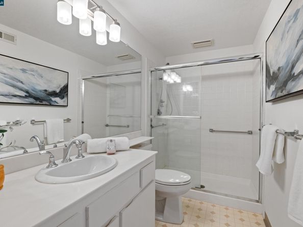 3318 Ptarmigan Dr. 1B, Walnut Creek CA 94595