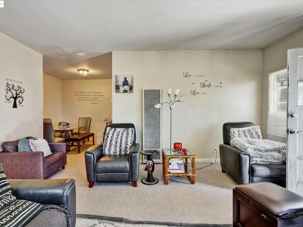 1390 Highland Blvd, Hayward CA 94542