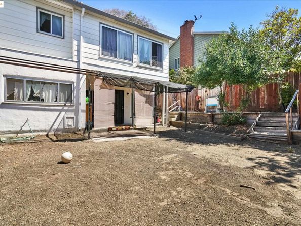1390 Highland Blvd, Hayward CA 94542