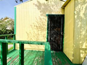 9325 Hillside St, Oakland CA 94603