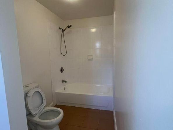 505 Nevin Ave, Richmond CA 94801