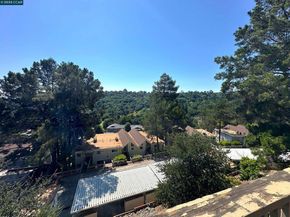 1984 Ascot Dr C, Moraga CA 94556