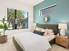 3317 Harrison St, Oakland CA 94611