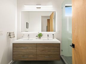 3317 Harrison St, Oakland CA 94611
