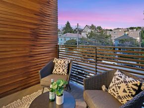 3317 Harrison St, Oakland CA 94611