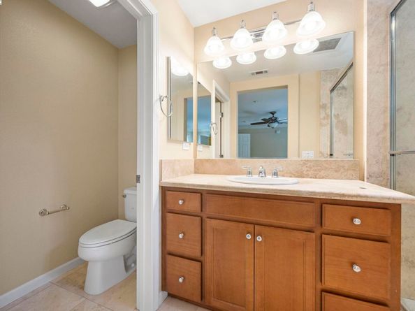185 Heligan Ln 9, Livermore CA 94551
