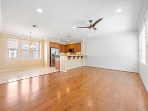 185 Heligan Ln 9, Livermore CA 94551