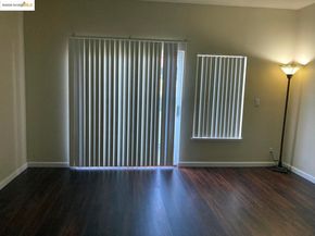 297 Tradewinds DR APT 105, San Jose CA 95123