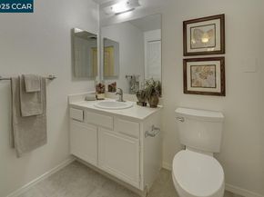 1840 Tice Creek Dr 2110, Walnut Creek CA 94595