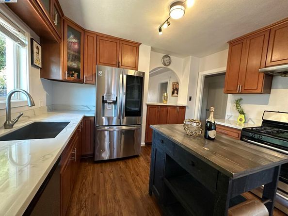 4239 Quigley Pl, Oakland CA 94619