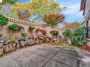 39 Starview Dr, Oakland CA 94618