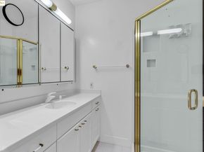 39 Starview Dr, Oakland CA 94618