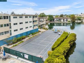 2137 Otis Dr 111, Alameda CA 94501
