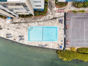 2137 Otis Dr 111, Alameda CA 94501