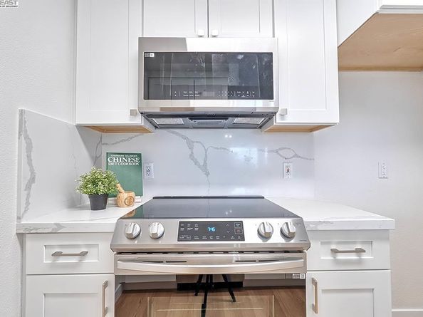 685 Dartmore Ln 365, Hayward CA 94544