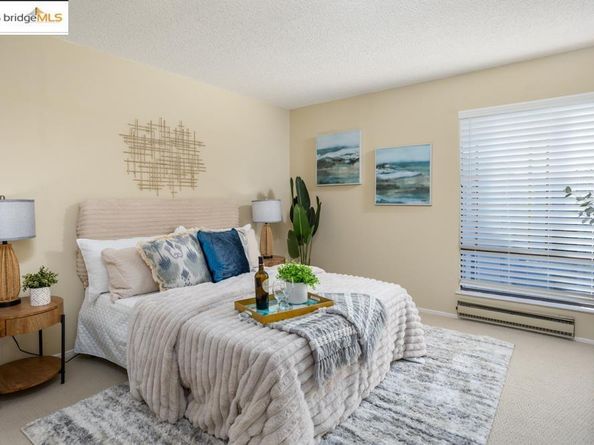 7 Commodore Drive A460, Emeryville CA 94608