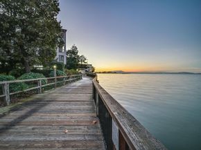 7 Commodore Drive A460, Emeryville CA 94608