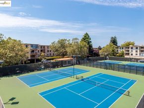 7 Commodore Drive A460, Emeryville CA 94608