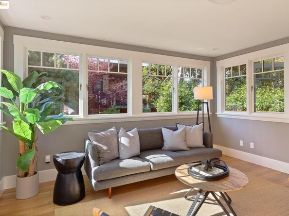 2964 Magnolia St, Berkeley CA 94705