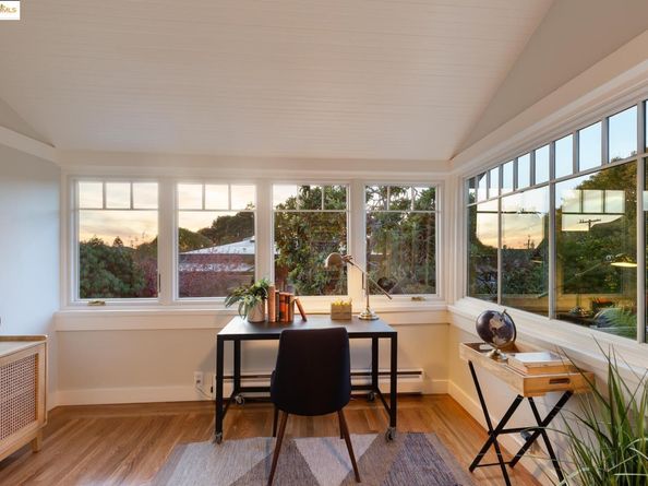 2964 Magnolia St, Berkeley CA 94705