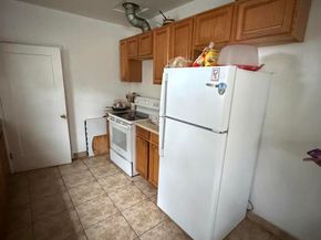 2014 100th  Ave, Oakland CA 94603