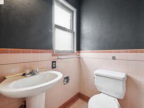 521 Merritt Ave, Oakland CA 94610