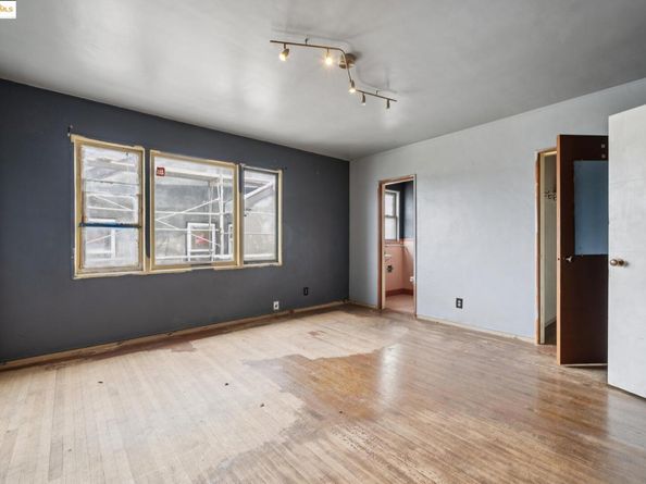 521 Merritt Ave, Oakland CA 94610