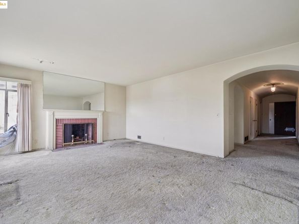 521 Merritt Ave, Oakland CA 94610