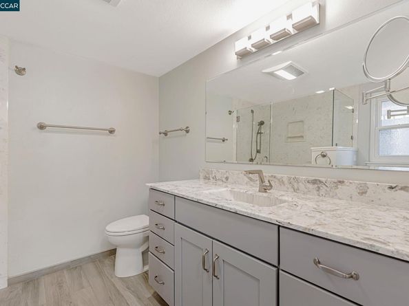 1909 Skycrest Dr 2, Walnut Creek CA 94595