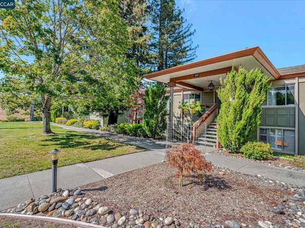1909 Skycrest Dr 2, Walnut Creek CA 94595
