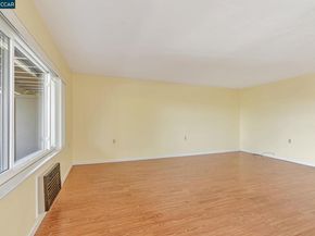 1909 Skycrest Dr 2, Walnut Creek CA 94595